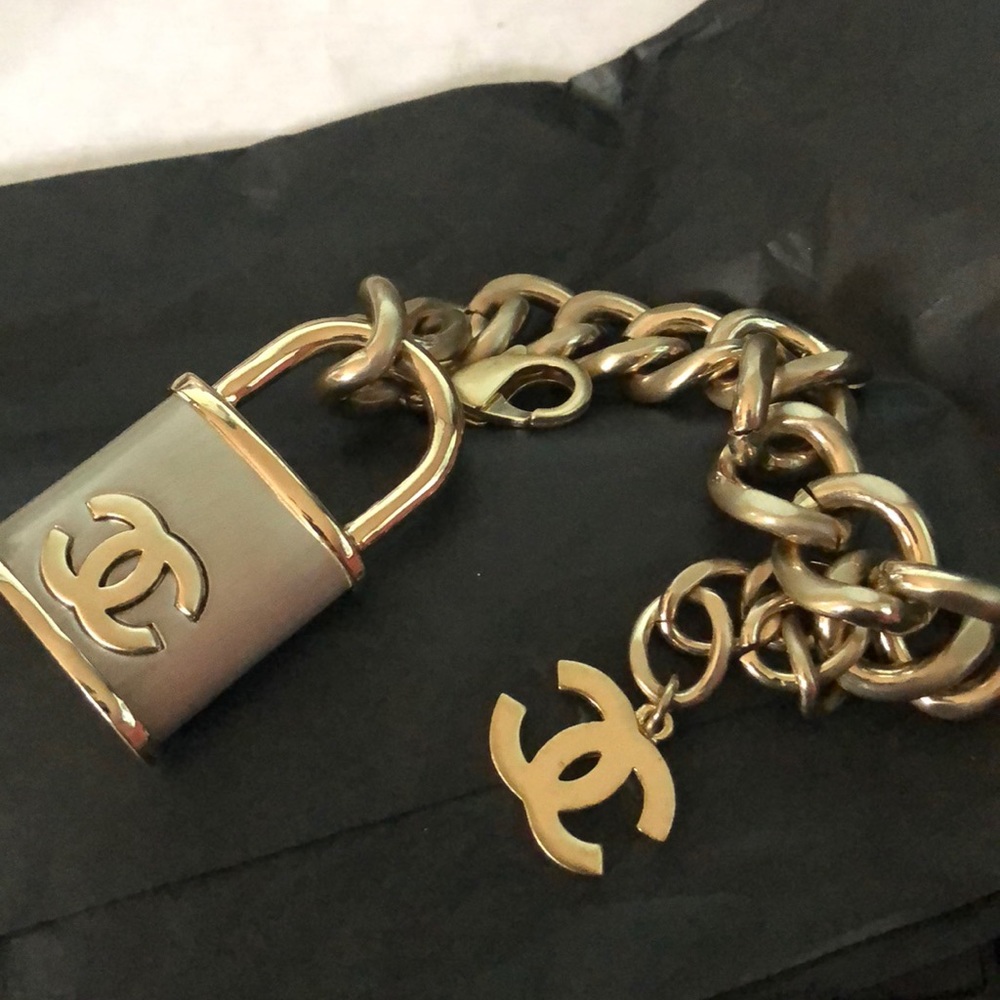 Authentic CHANEL Bracelet padlock chain Bracelet